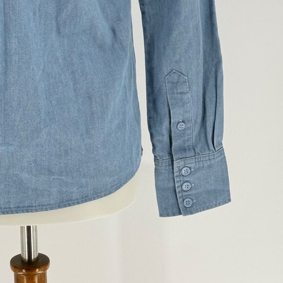 Ali Classic Denim Shirt Light Wash Button-Down By Ecru Womens Small - Picture 3 of 5